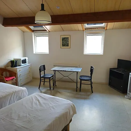 Anclo Apartment